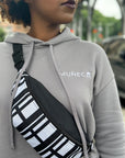 Afro Muñeca Crop Hoodie